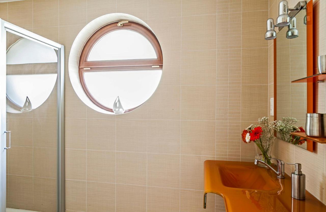Panoramic Art Apartment With Jacuzzi Balatonlelle Exterior foto